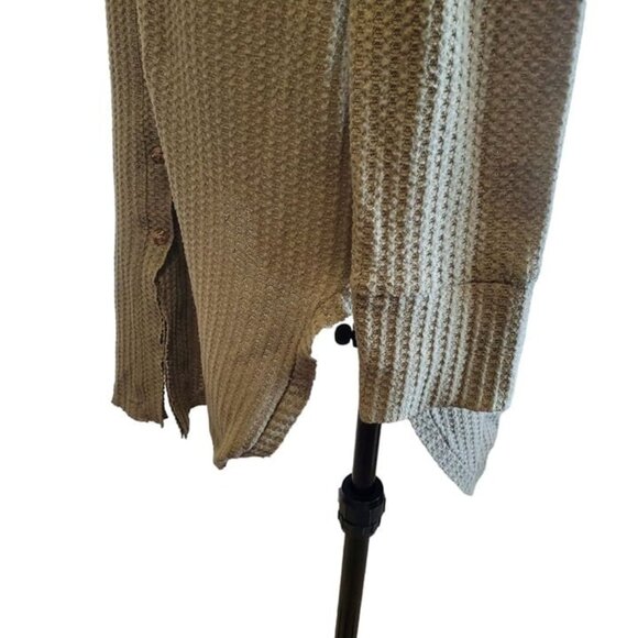 Hem & Thread Soft Cozy Olive Green Waffle Knit Oversized Cardigan Small-Large - Picture 6 of 10